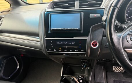Honda Fit III, 2017 год, 1 050 000 рублей, 15 фотография