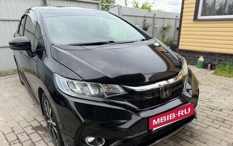 Honda Fit III, 2017 год, 1 050 000 рублей, 3 фотография
