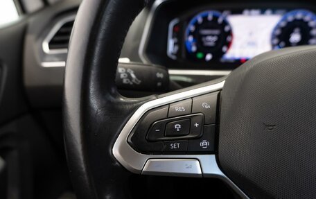 Volkswagen Tiguan II, 2021 год, 3 899 000 рублей, 16 фотография