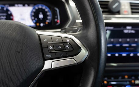 Volkswagen Tiguan II, 2021 год, 3 899 000 рублей, 17 фотография