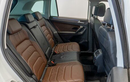 Volkswagen Tiguan II, 2021 год, 3 899 000 рублей, 9 фотография