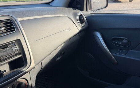 Renault Sandero II рестайлинг, 2014 год, 645 000 рублей, 14 фотография