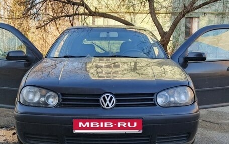 Volkswagen Golf IV, 2002 год, 200 000 рублей, 4 фотография