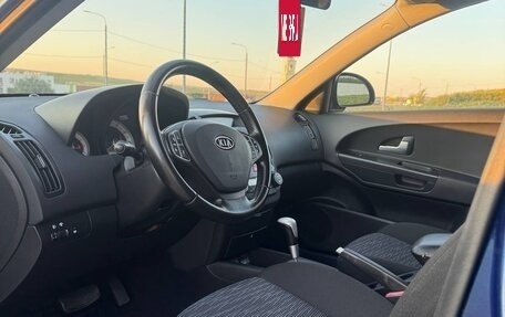 KIA cee'd I рестайлинг, 2009 год, 730 000 рублей, 7 фотография