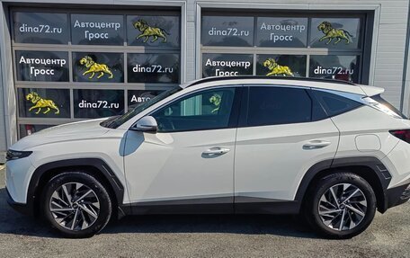 Hyundai Tucson, 2023 год, 2 850 000 рублей, 8 фотография