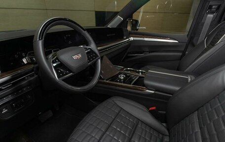 Cadillac Escalade V, 2025 год, 19 999 000 рублей, 9 фотография