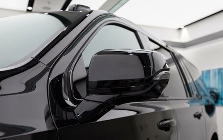 Cadillac Escalade V, 2025 год, 19 999 000 рублей, 19 фотография