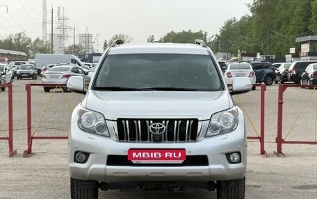 Toyota Land Cruiser Prado 150 рестайлинг 2, 2009 год, 2 715 000 рублей, 2 фотография