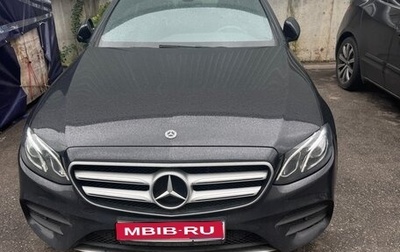 Mercedes-Benz E-Класс, 2019 год, 4 000 000 рублей, 1 фотография
