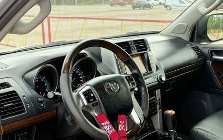 Toyota Land Cruiser Prado 150 рестайлинг 2, 2009 год, 2 715 000 рублей, 9 фотография