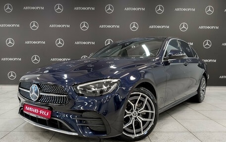 Mercedes-Benz E-Класс, 2021 год, 5 646 000 рублей, 1 фотография