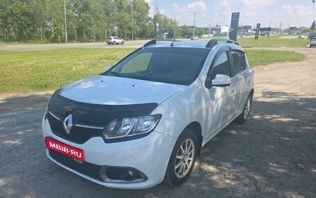 Renault Sandero II рестайлинг, 2015 год, 790 000 рублей, 1 фотография