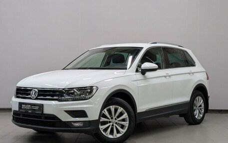 Volkswagen Tiguan II, 2018 год, 2 565 000 рублей, 1 фотография