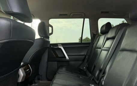 Toyota Land Cruiser Prado 150 рестайлинг 2, 2009 год, 2 715 000 рублей, 17 фотография