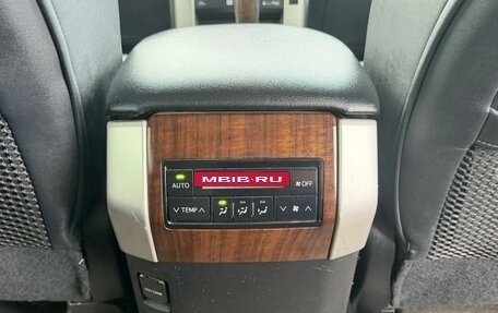 Toyota Land Cruiser Prado 150 рестайлинг 2, 2009 год, 2 715 000 рублей, 21 фотография