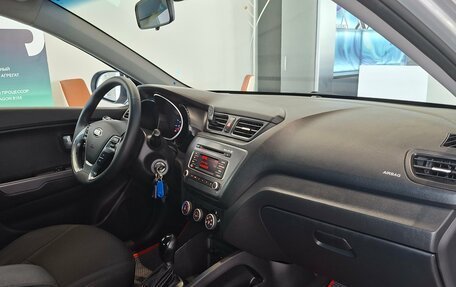 KIA Rio III рестайлинг, 2015 год, 1 149 000 рублей, 28 фотография