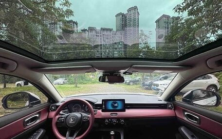 Honda Vezel, 2022 год, 2 100 000 рублей, 9 фотография