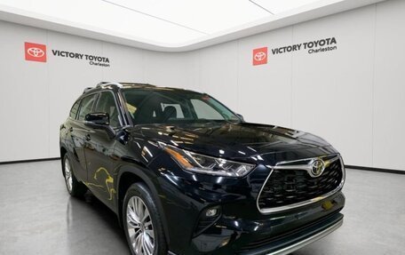 Toyota Highlander, 2025 год, 7 267 000 рублей, 2 фотография