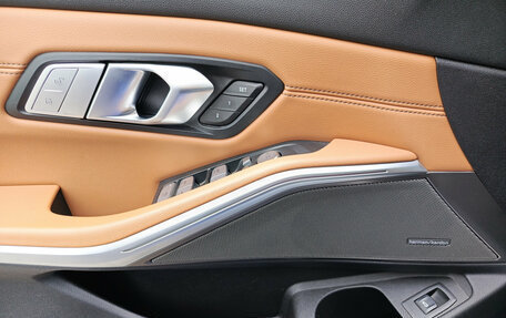 BMW 3 серия, 2020 год, 3 850 000 рублей, 21 фотография
