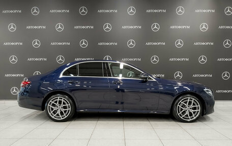 Mercedes-Benz E-Класс, 2021 год, 5 646 000 рублей, 4 фотография