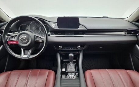 Mazda 6, 2021 год, 2 750 000 рублей, 13 фотография