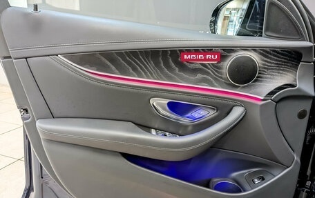 Mercedes-Benz E-Класс, 2021 год, 5 646 000 рублей, 19 фотография