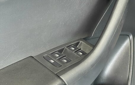 Skoda Rapid I, 2017 год, 1 349 000 рублей, 19 фотография