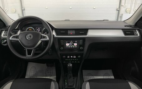 Skoda Rapid I, 2017 год, 1 349 000 рублей, 10 фотография