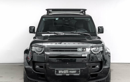 Land Rover Defender II, 2024 год, 11 000 000 рублей, 2 фотография