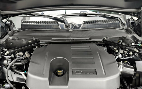 Land Rover Defender II, 2024 год, 11 000 000 рублей, 9 фотография