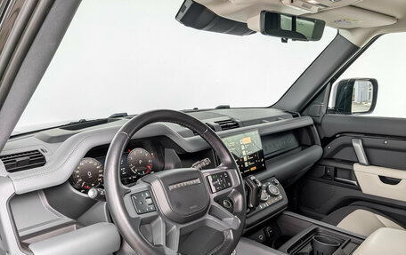 Land Rover Defender II, 2024 год, 11 000 000 рублей, 16 фотография