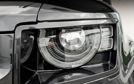 Land Rover Defender II, 2024 год, 11 000 000 рублей, 17 фотография