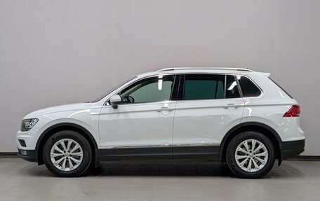 Volkswagen Tiguan II, 2018 год, 2 565 000 рублей, 6 фотография