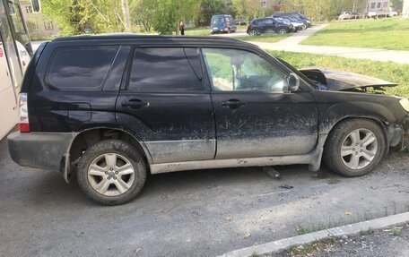 Subaru Forester, 2005 год, 200 000 рублей, 2 фотография