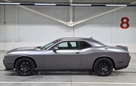 Dodge Challenger III рестайлинг 2, 2020 год, 3 900 000 рублей, 8 фотография
