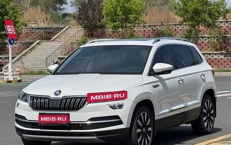 Skoda Karoq I, 2021 год, 1 820 000 рублей, 2 фотография