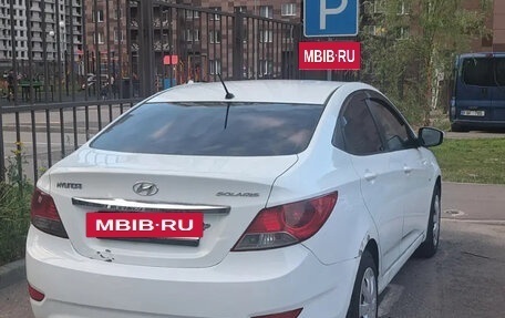 Hyundai Solaris II рестайлинг, 2012 год, 430 000 рублей, 5 фотография