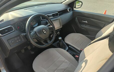 Renault Duster, 2022 год, 2 184 000 рублей, 16 фотография