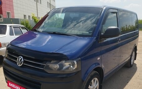 Volkswagen Transporter T5 рестайлинг, 2010 год, 1 400 000 рублей, 2 фотография