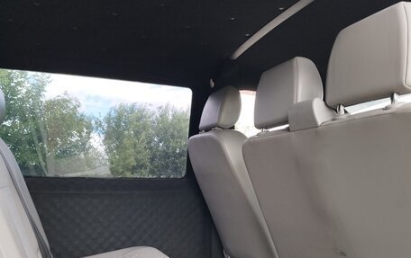 Volkswagen Transporter T5 рестайлинг, 2010 год, 1 400 000 рублей, 19 фотография