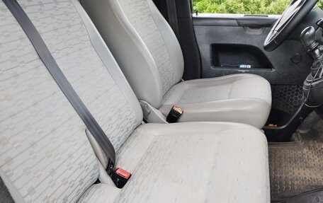 Volkswagen Transporter T5 рестайлинг, 2010 год, 1 400 000 рублей, 16 фотография