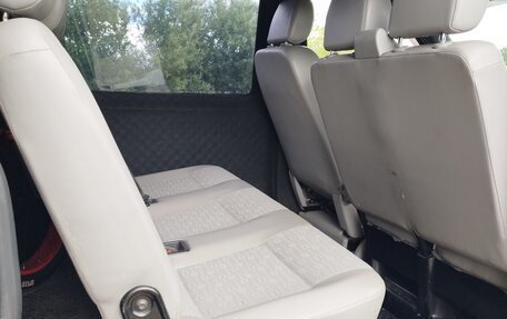 Volkswagen Transporter T5 рестайлинг, 2010 год, 1 400 000 рублей, 18 фотография