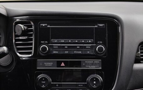 Mitsubishi Outlander III рестайлинг 3, 2018 год, 1 770 000 рублей, 15 фотография