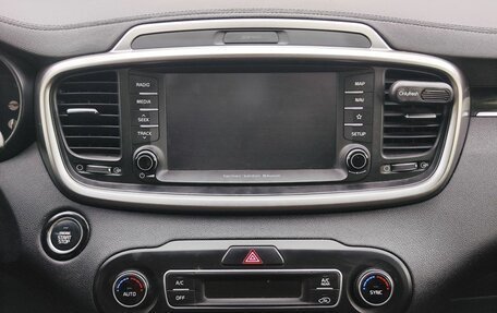 KIA Sorento III Prime рестайлинг, 2018 год, 2 220 000 рублей, 15 фотография