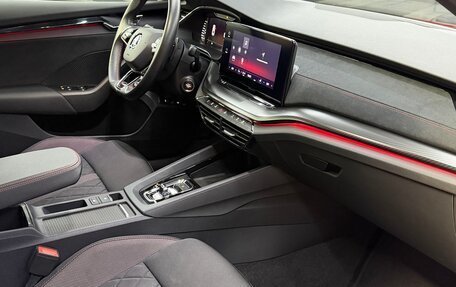 Skoda Octavia RS, 2022 год, 4 820 000 рублей, 13 фотография