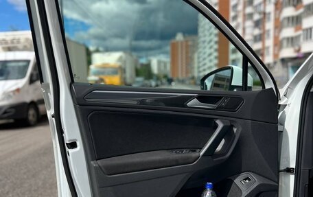 Volkswagen Tiguan II, 2018 год, 3 200 000 рублей, 10 фотография