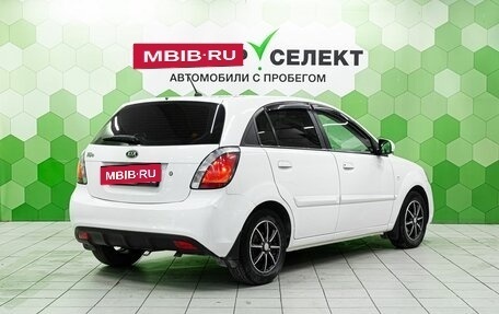 KIA Rio II, 2011 год, 650 000 рублей, 2 фотография