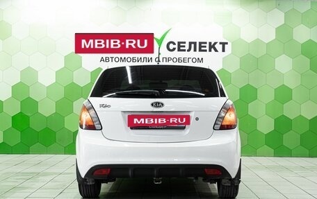 KIA Rio II, 2011 год, 650 000 рублей, 4 фотография