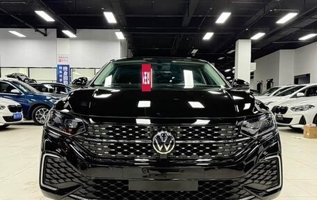 Volkswagen Passat B8 рестайлинг, 2023 год, 1 880 000 рублей, 2 фотография