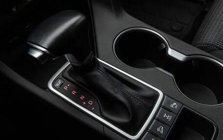 KIA Sportage IV рестайлинг, 2021 год, 2 790 000 рублей, 21 фотография